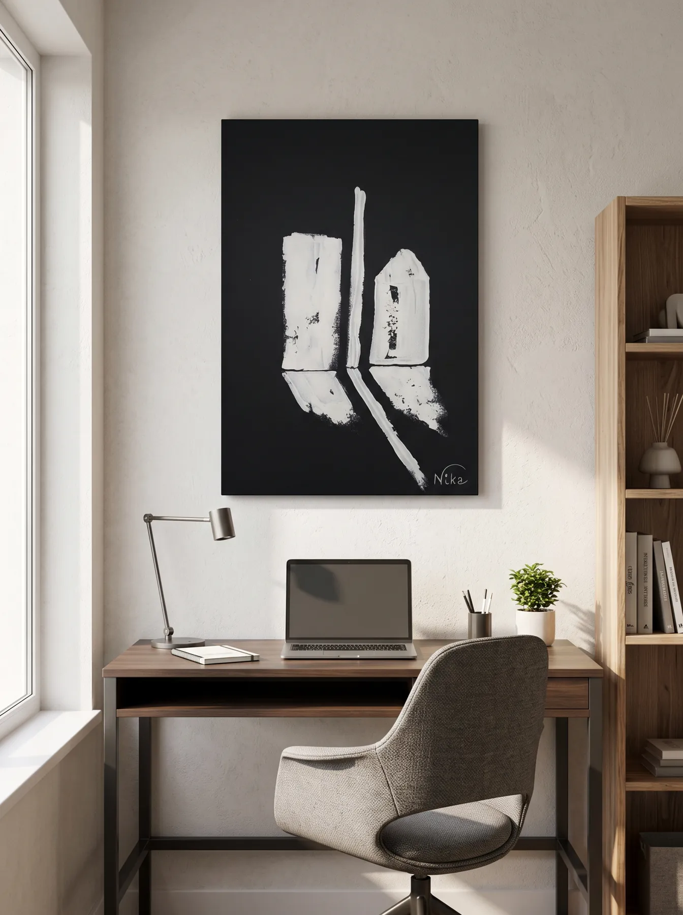 City Giz na parede de um home office, acima de uma mesa de trabalho